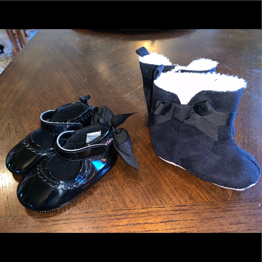 Black shoes size 6-9 month girl